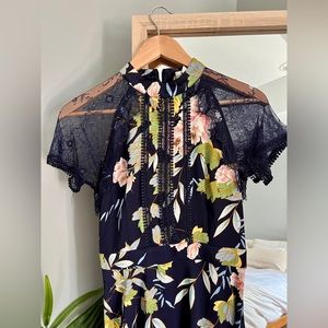 Floral midi dress with lace detail